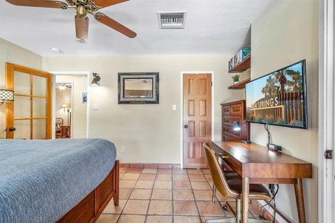 216 E Palo Verde Avenue, Palm Springs, CA 92264 photo 22
