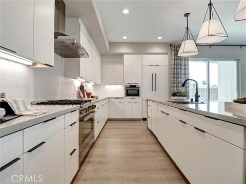 706 Obsidian Loop E, Palm Springs, CA 92264 photo 12