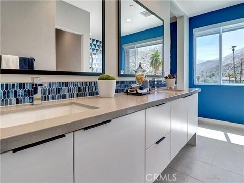 706 Obsidian Loop E, Palm Springs, CA 92264 photo 30