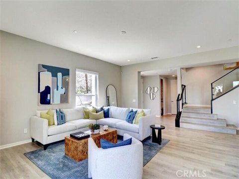 706 Obsidian Loop E, Palm Springs, CA 92264 photo 3