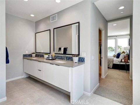 706 Obsidian Loop E, Palm Springs, CA 92264 photo 39