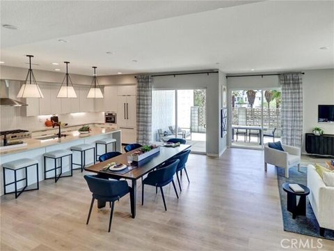 706 Obsidian Loop E, Palm Springs, CA 92264 photo 7