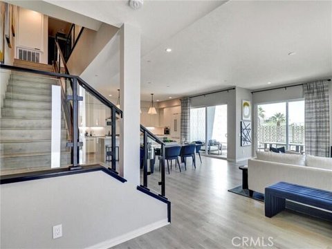 706 Obsidian Loop E, Palm Springs, CA 92264 photo 8