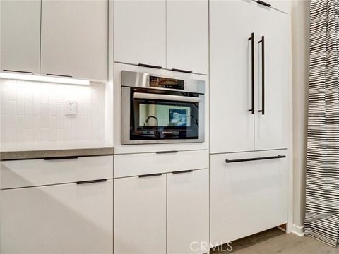 706 Obsidian Loop E, Palm Springs, CA 92264 photo 10