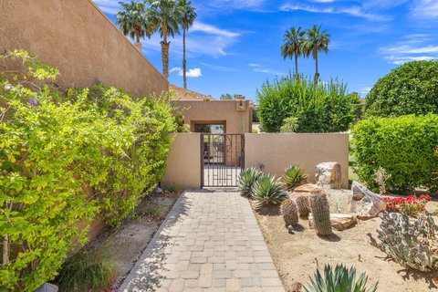 49271 Mariposa Drive, Palm Desert, CA 92260 photo 4