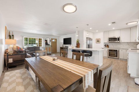 42600 Wisconsin Avenue, Palm Desert, CA 92211 photo 2