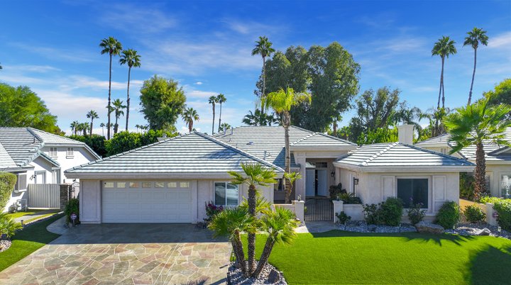 54 Sutton Place E, Palm Desert, CA 92211