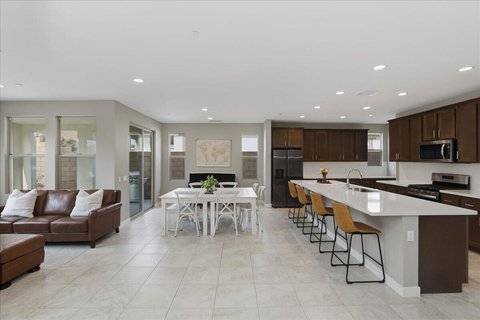 73721 Raphael Drive, Palm Desert, CA 92211 photo 2
