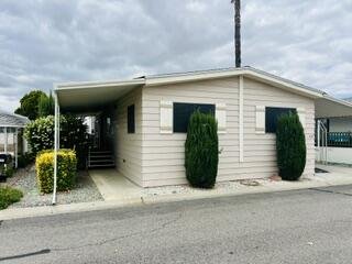 5001 W Florida, 295, Hemet, CA 92545 photo 2