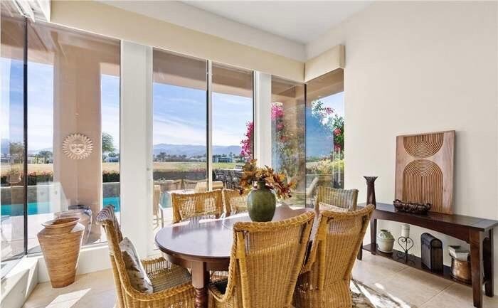 278 Loch Lomond Road, Rancho Mirage, CA 92270