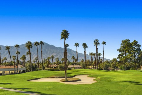 667 Vista Lago Circle N, Palm Desert, CA 92211 photo 2