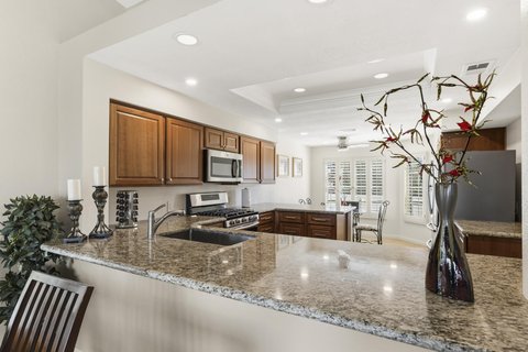 667 Vista Lago Circle N, Palm Desert, CA 92211 photo 8